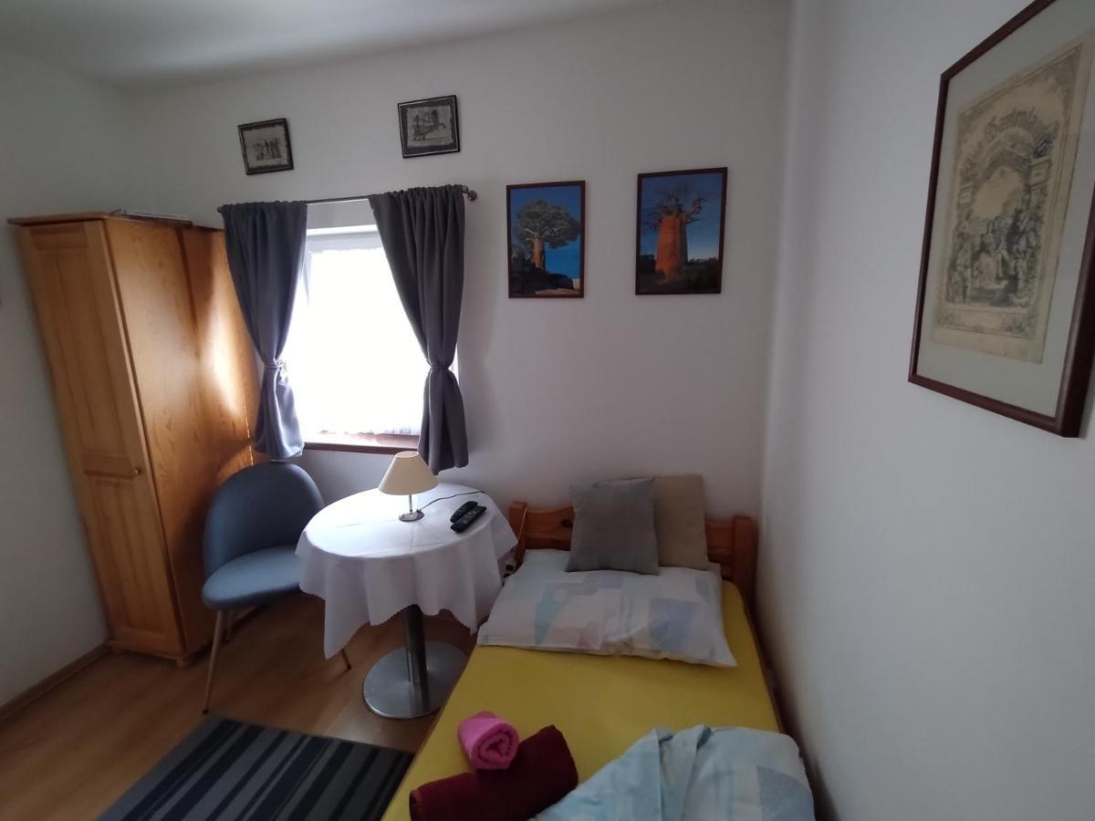 Penzion Evka Hotel Poprad Ngoại thất bức ảnh